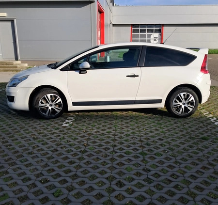 Citroen C4 cena 12000 przebieg: 228150, rok produkcji 2010 z Puszczykowo małe 92